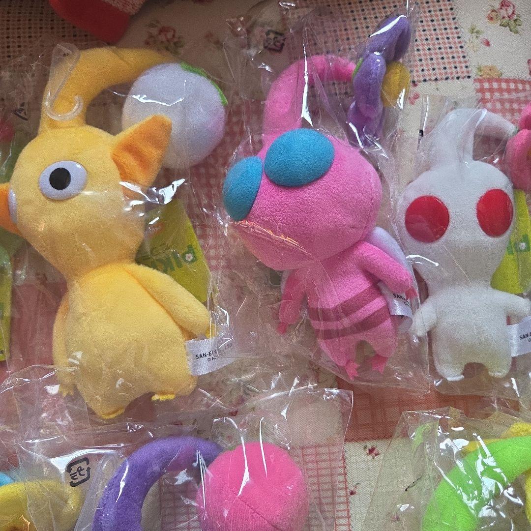 本日削除　早い者勝ち　ピクミン ぬいぐるみ 9体セット