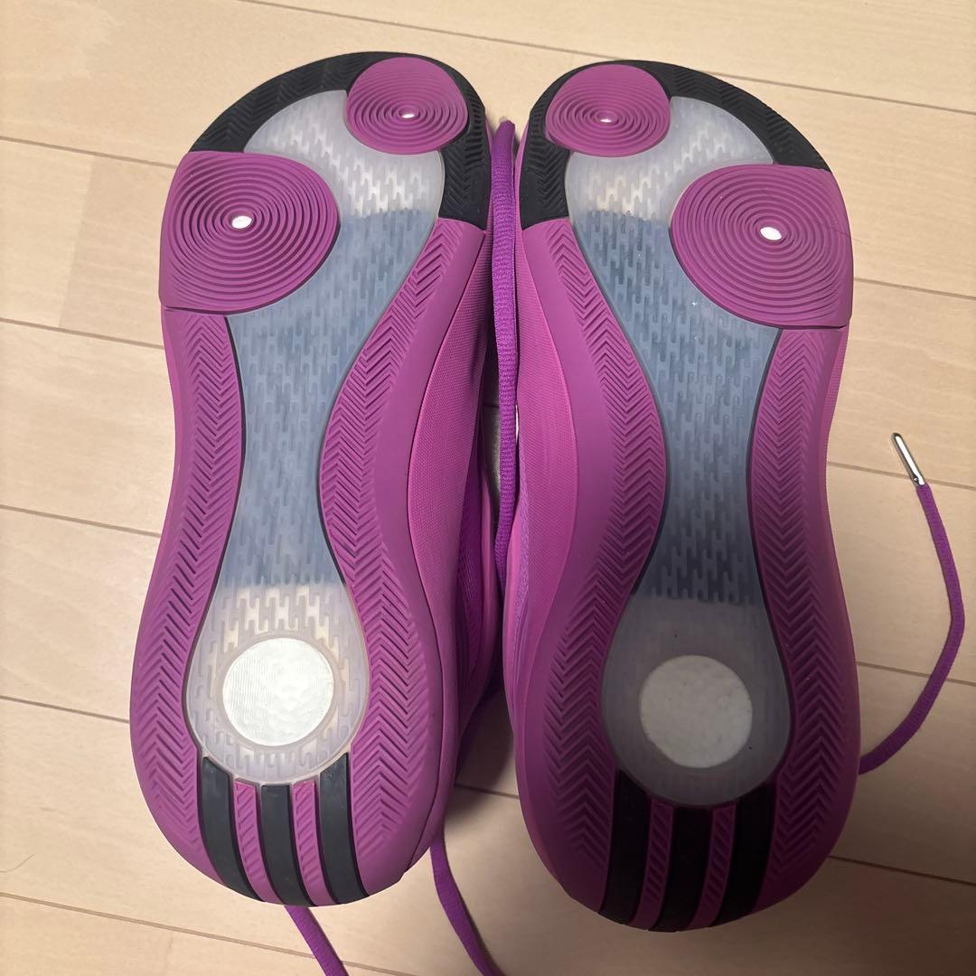 adidas Harden Volume 8 (ハーデン8)