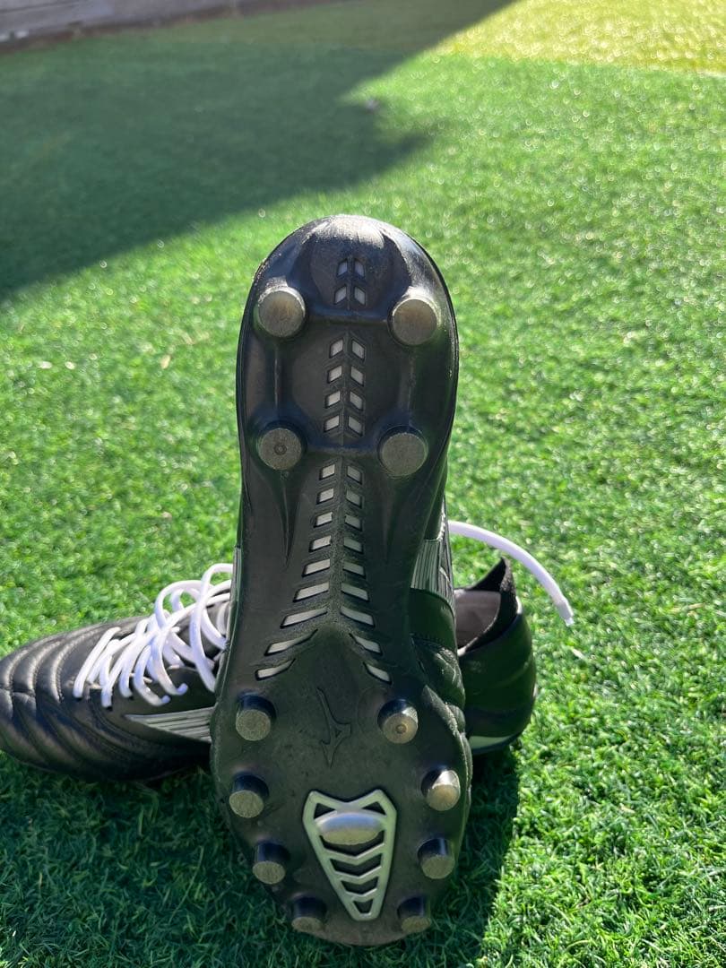 ミズノ　モレリアネオ4