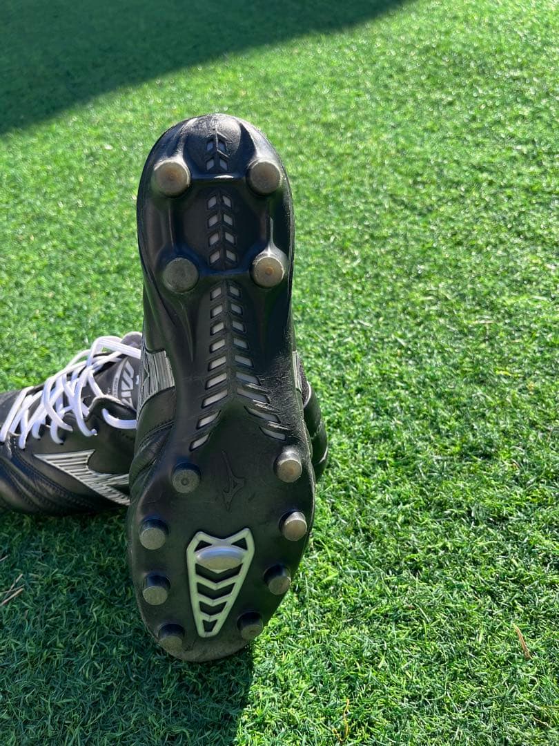 ミズノ　モレリアネオ4