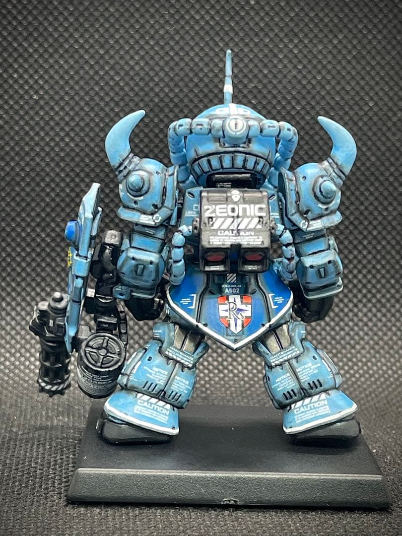 【送料無料】ガンダムコンバージ グフカスタム ガトリングシールドVerリペイント