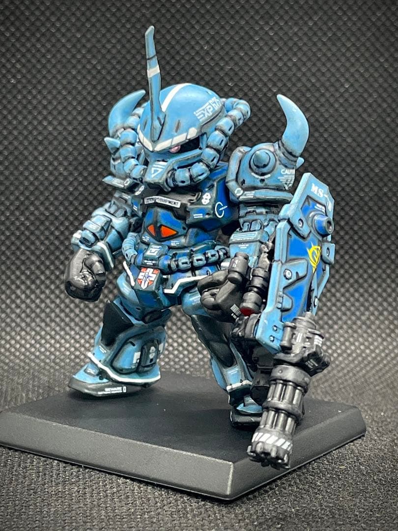 【送料無料】ガンダムコンバージ グフカスタム ガトリングシールドVerリペイント