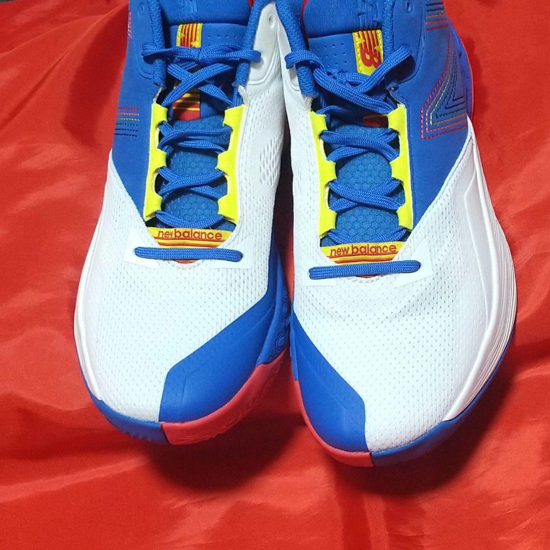 【新品未使用】ニューバランス　バスケ　シューズ