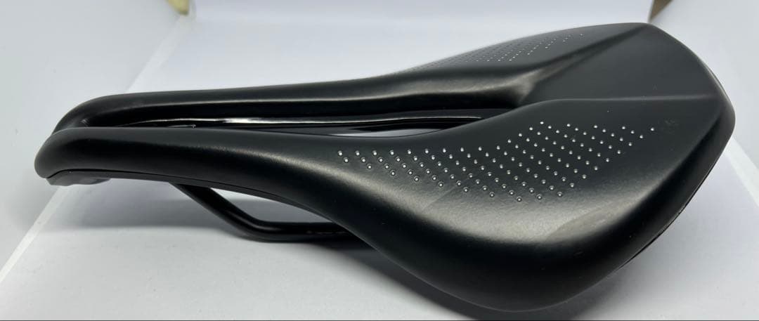 Specialized スペシャライズド Power Expert 143 黒