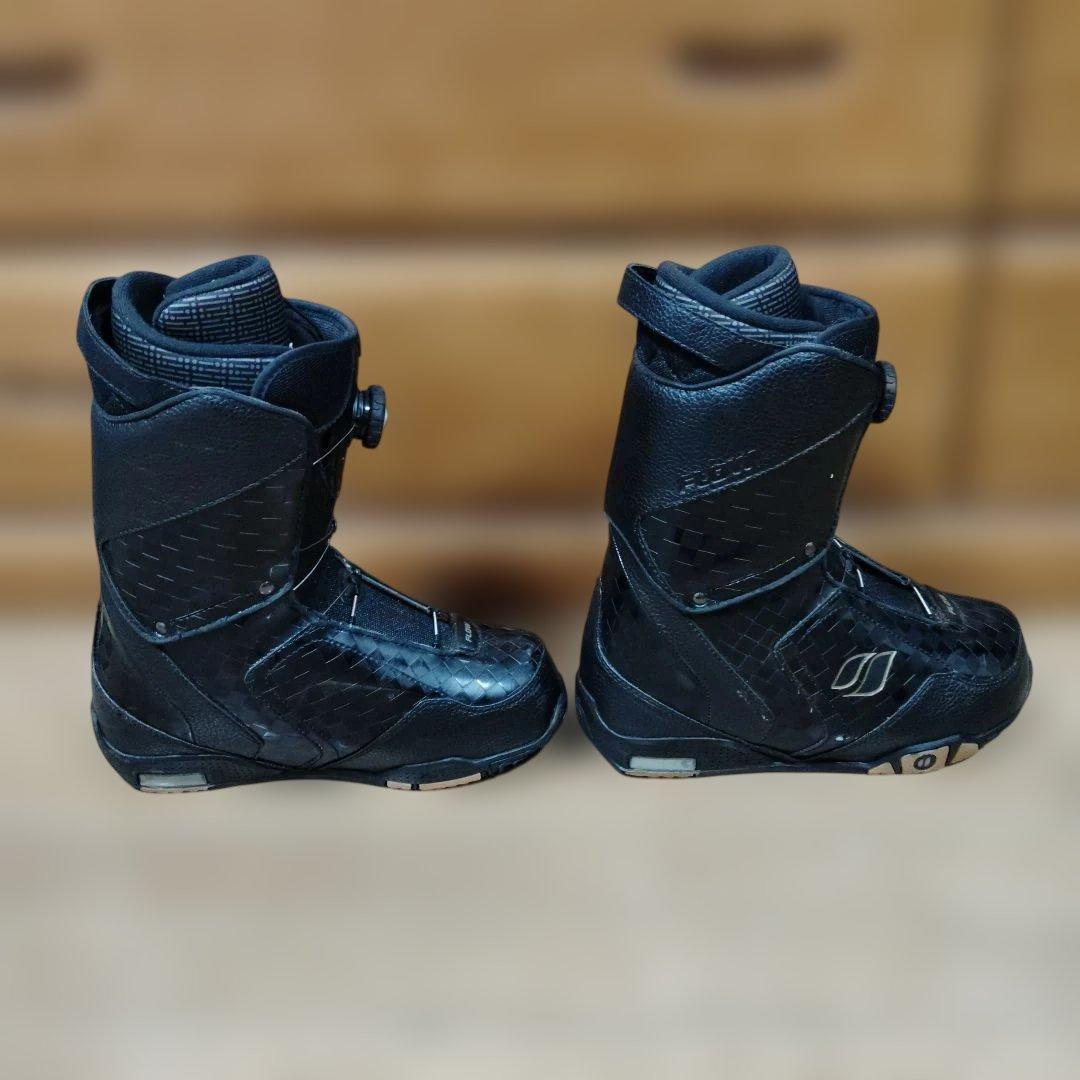 FLOW スノーボードブーツ ASSAULT2 ブラック　26.0cm