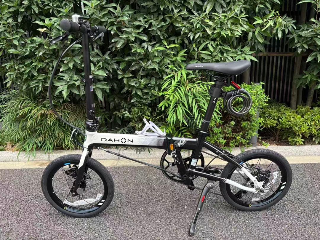 DAHON K3Plus自転車ブラック×ホワイトグラデーショ k9x 【未使用】