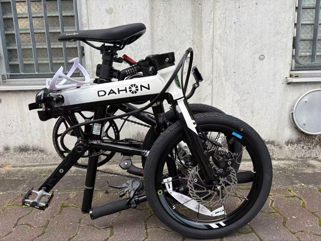 DAHON K3Plus自転車ブラック×ホワイトグラデーショ k9x 【未使用】