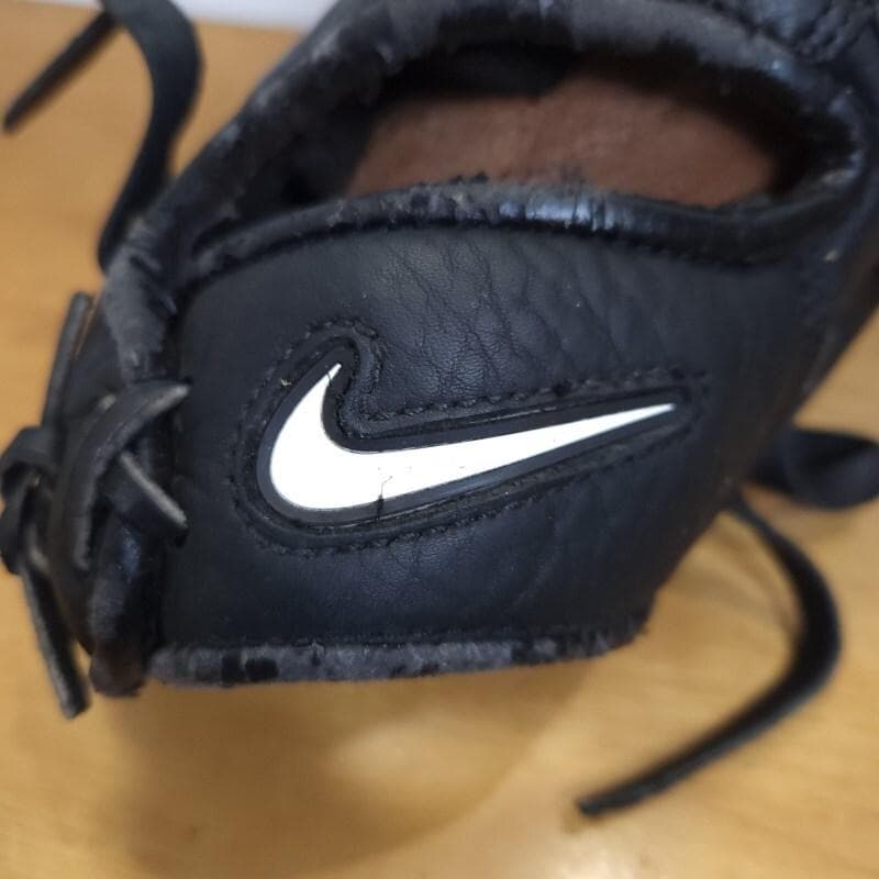 NIKE ナイキ ダイアモンドレディ ファーストミット 軟式グローブ