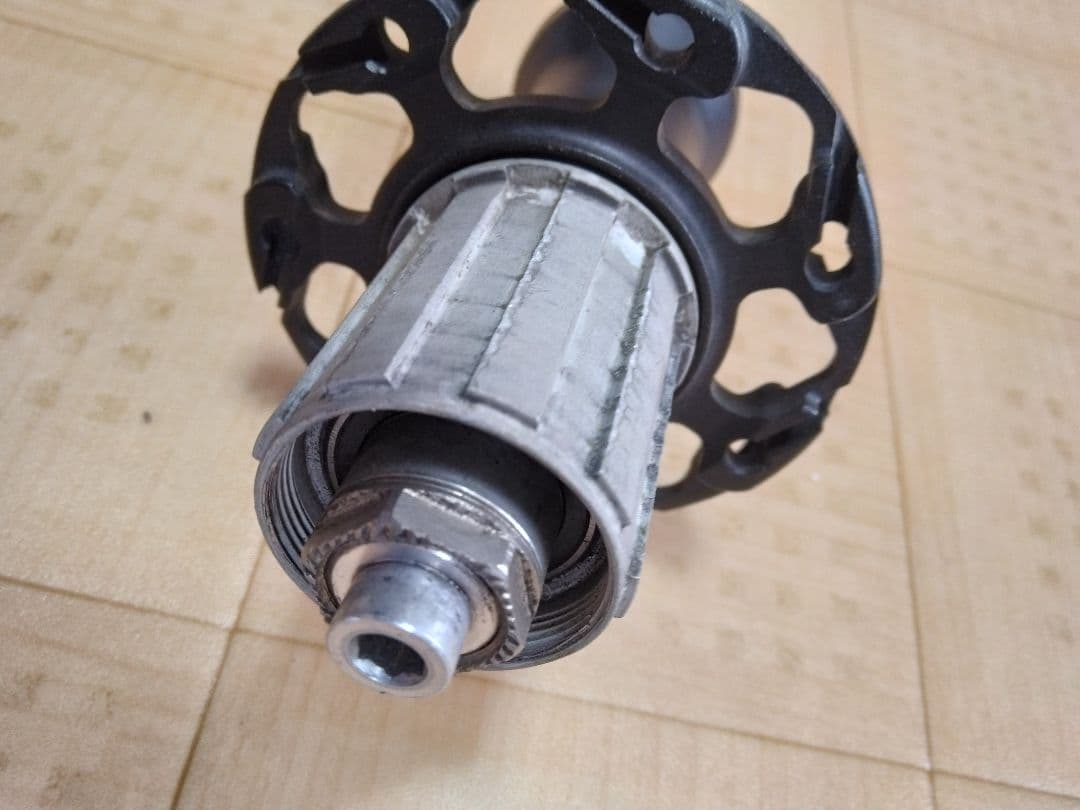 カンパニョーロゾンダハブ 17c