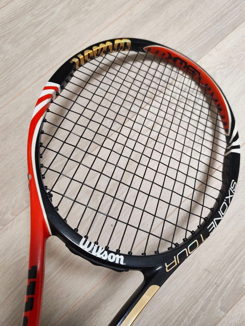 Wilson Six One Tour 90 BLX　グリップ2