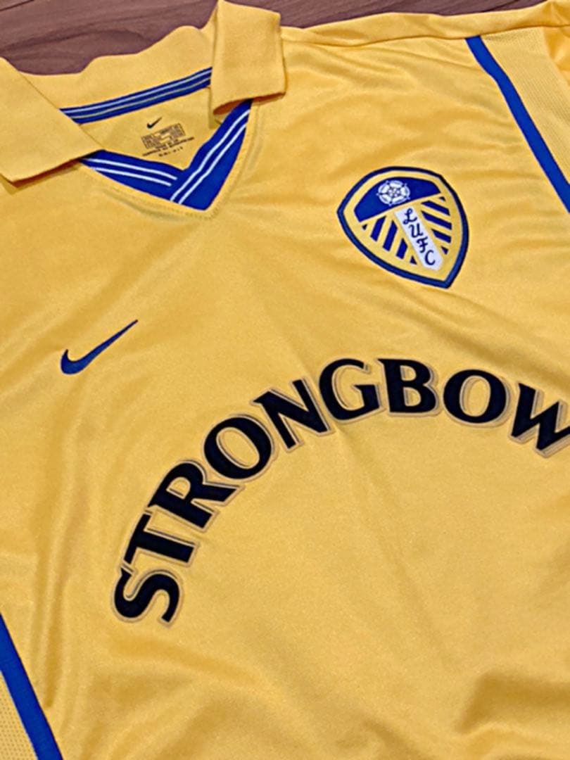 サッカーユニフォーム リーズユナイテッド