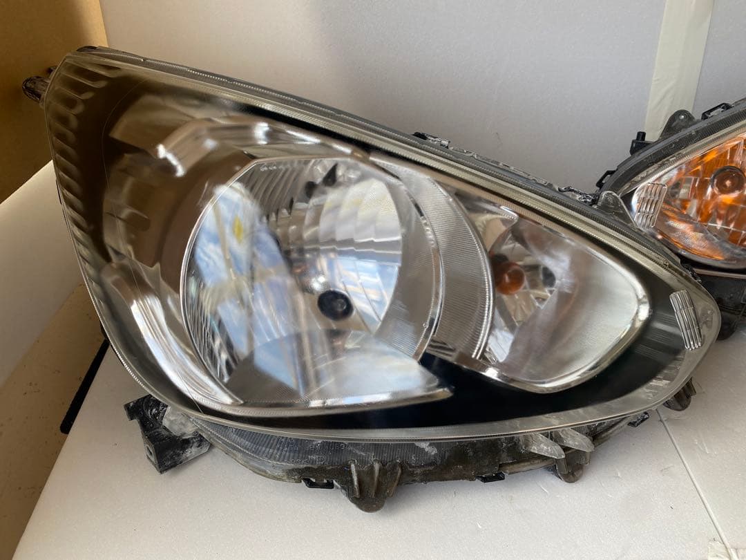 三菱 ミラージュ 純正 ヘッドライト 左右セット ハロゲン