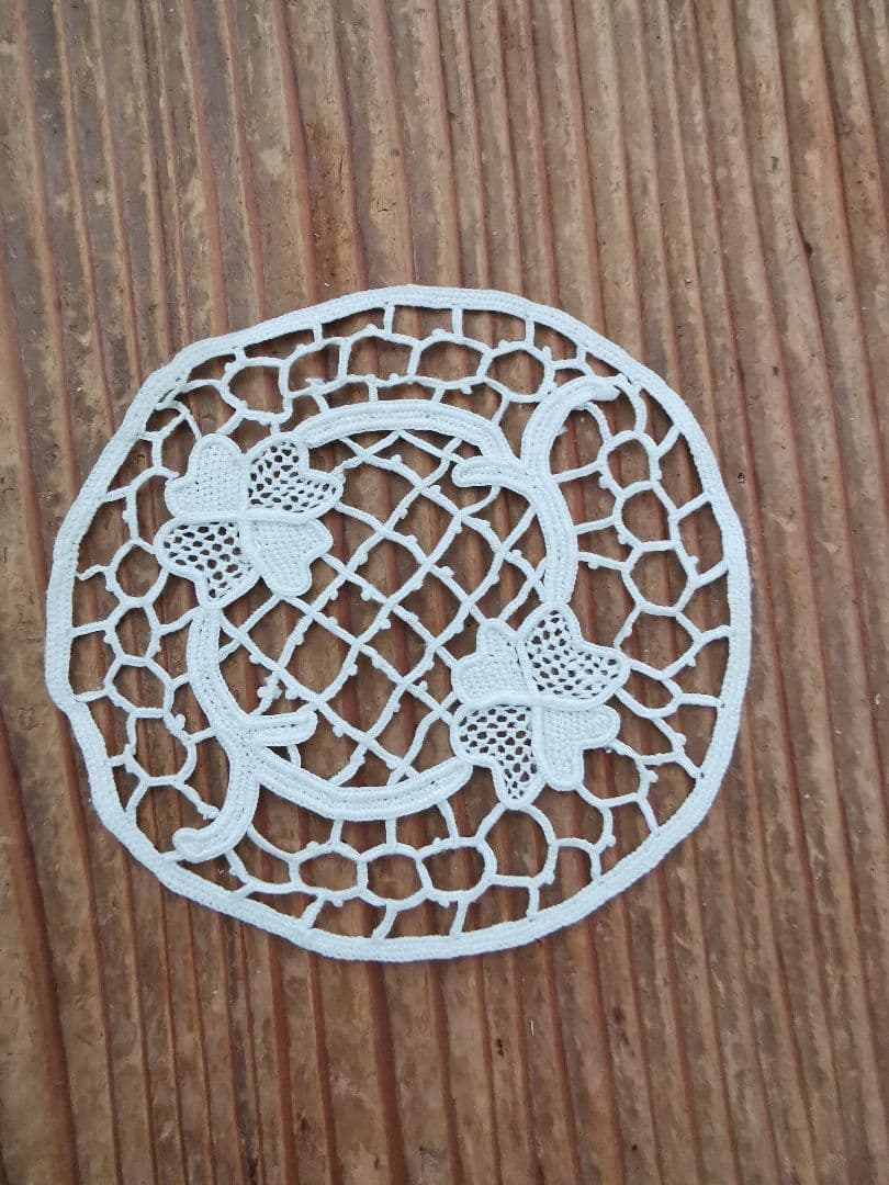 アンティーク☘トレフル よつ葉クローバー ニードルワーク レース刺繍プチドイリー