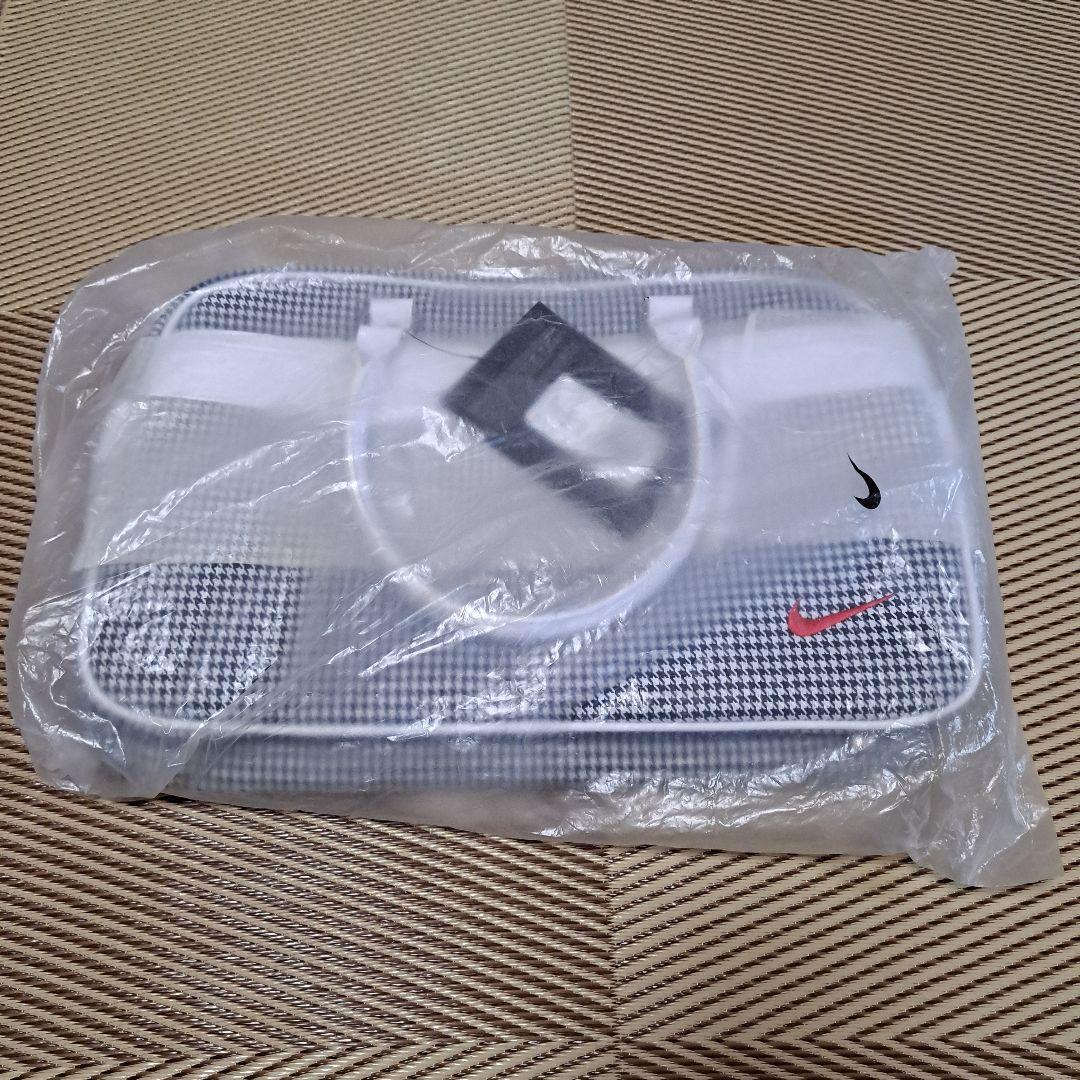 【新品未使用品希少】ナイキゴルフ ボストンバッグ　千鳥格子柄　レディース