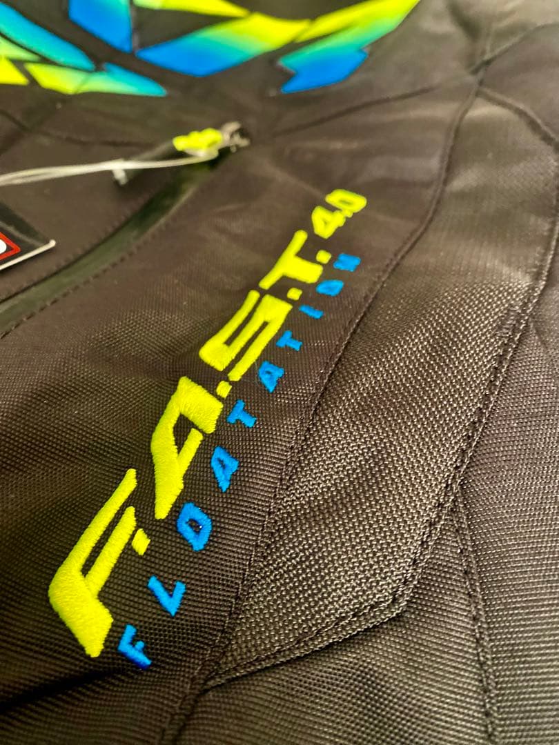 FXR スノーモービルセットアップ上下