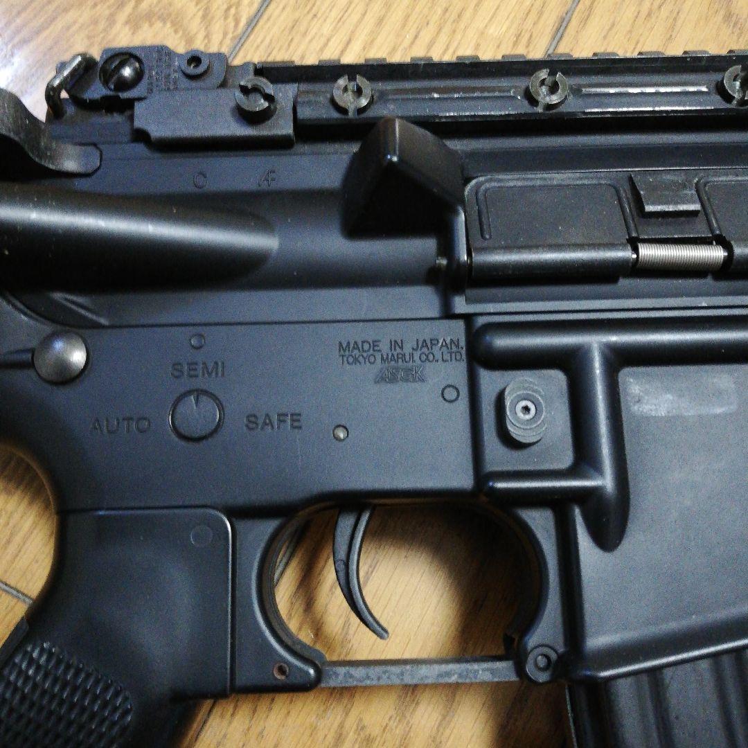 東京マルイ　M4 S-SYSTEM 電動ガン　バッテリー充電器付