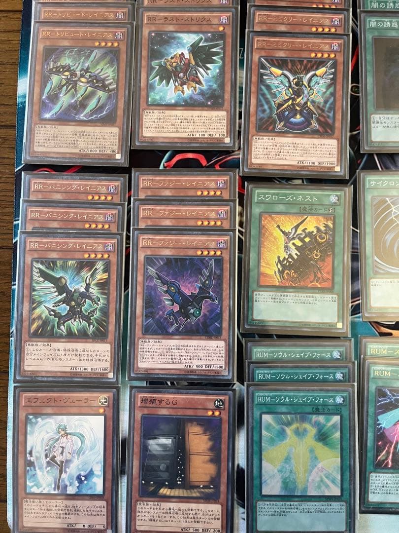 遊戯王　レイドラプター(RR)デッキ　ユーヤスリーブ・BFプレイマット付き