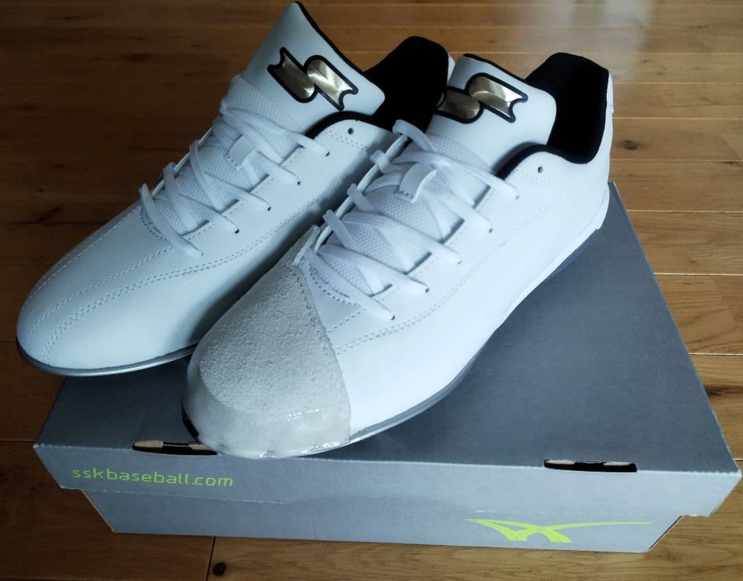 SSK エスエスケイ 金属スパイク White 27cm 縫いP加工 左投げ用