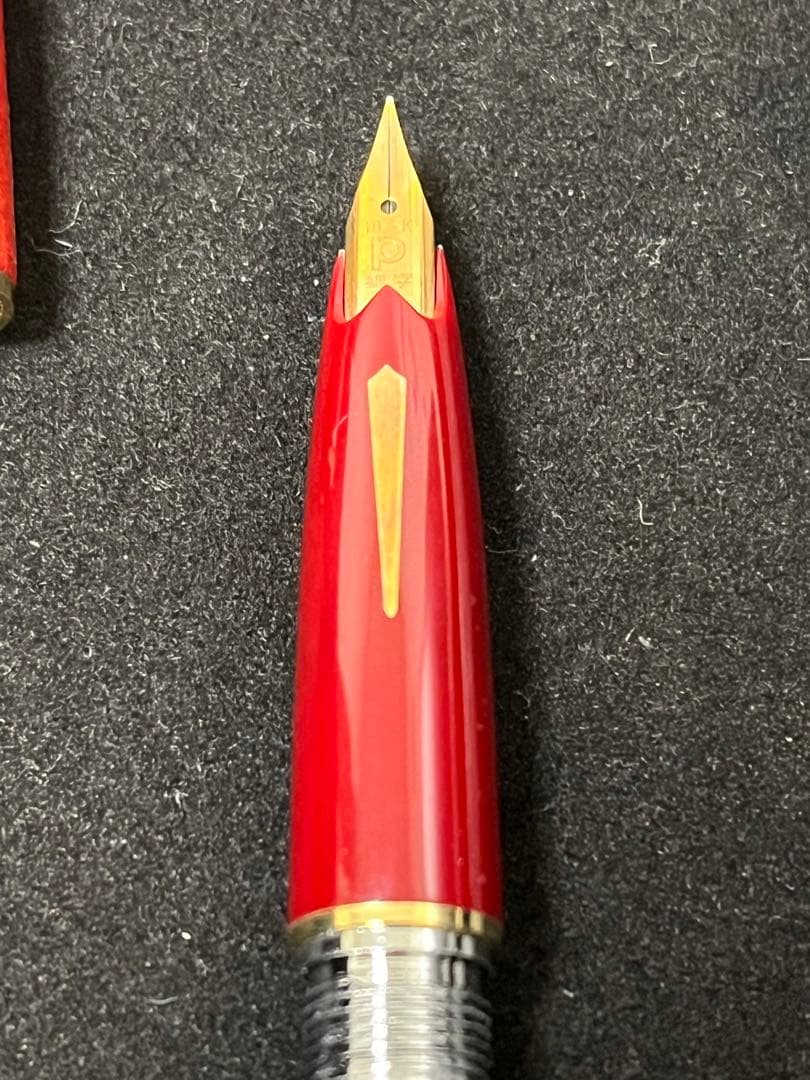 拓*海様 PLATINUM 万年筆 本革製 赤　和柄　ヴィンテージ