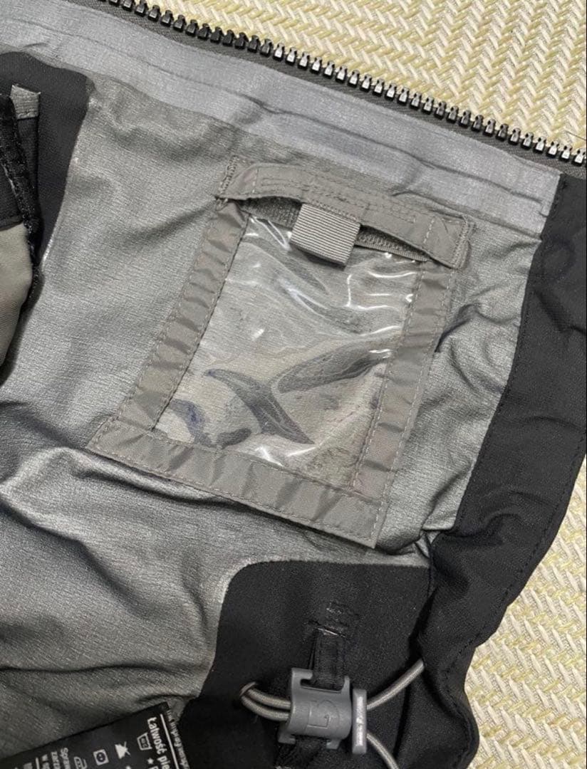 Burton ak gore−tex