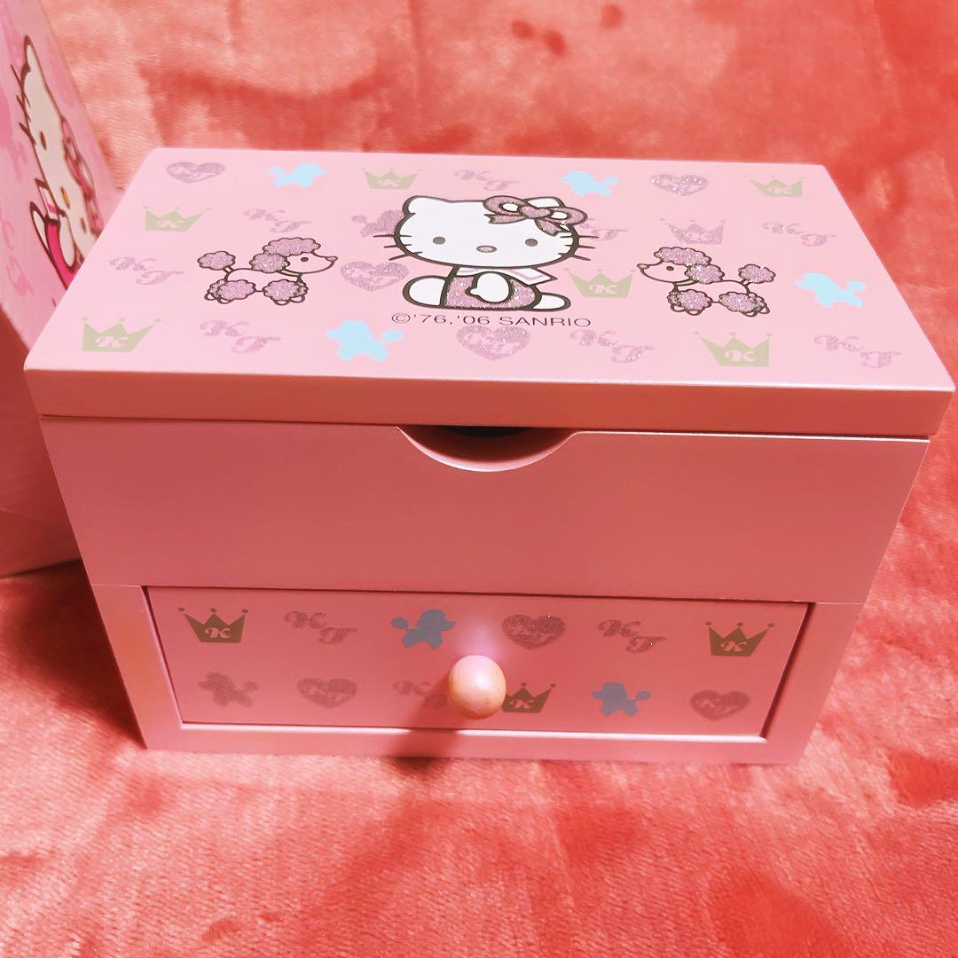 希少レア　ハローキティ　木製チェスト　ジュエリーケース　小物入れ　サンリオ