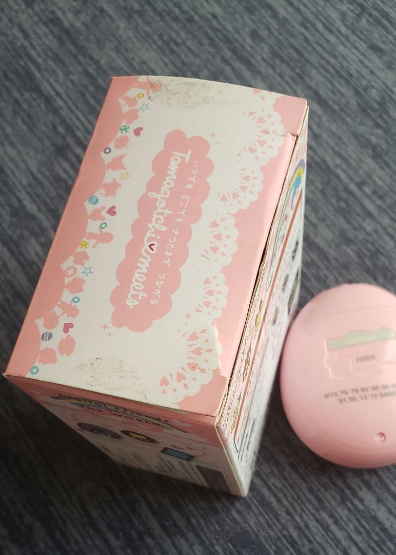 たまごっちみーつ サンリオキャラクターズみーつ　夏休みお値下げ