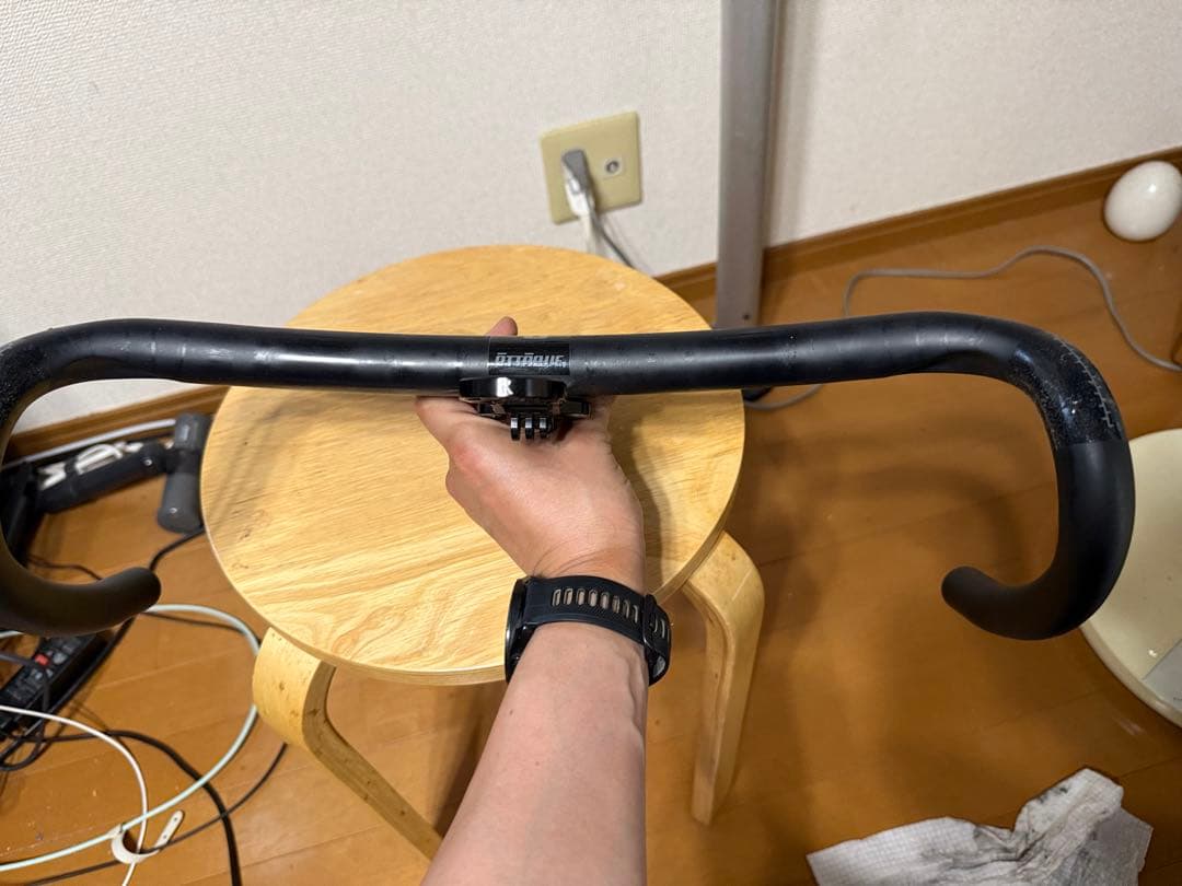 【年末年始限定価格】gusto カーボン一体型ハンドル 420/100mm 8°