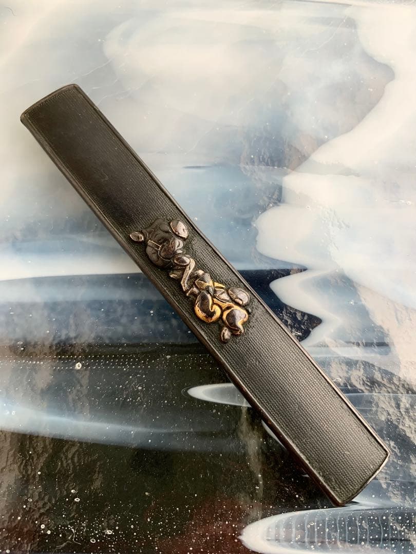 小柄小刀　足相撲図小柄袋　刀装具（15cm以下の合法サイズ）