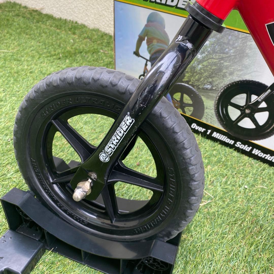STRIDER スポーツモデル（レッド 12インチ）