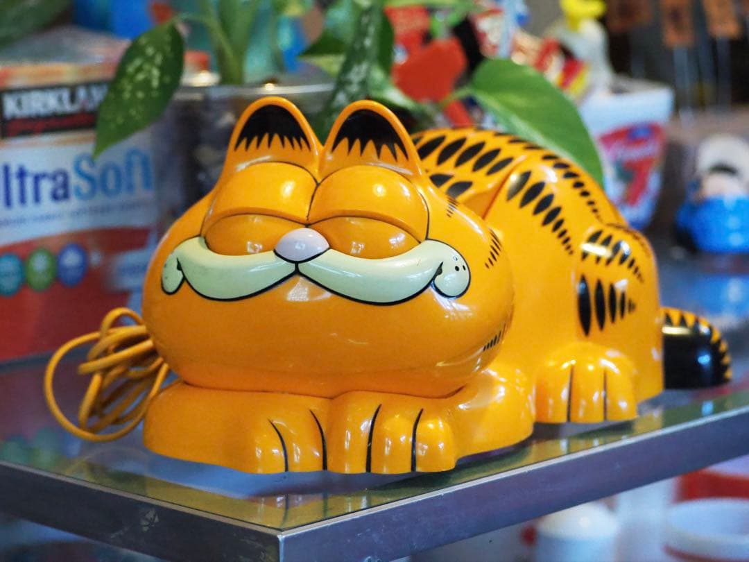 3760. ガーフィールド ヴィンテージ 電話機