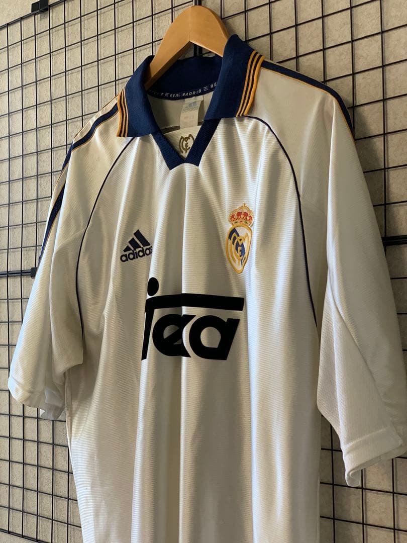 Real Madrid R. CARLOS 3番ジャージ