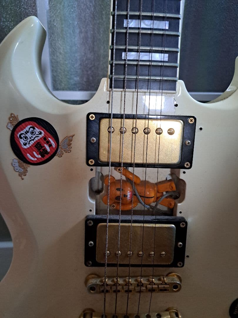 Bacchus　エレキギター　Fenderケース付き