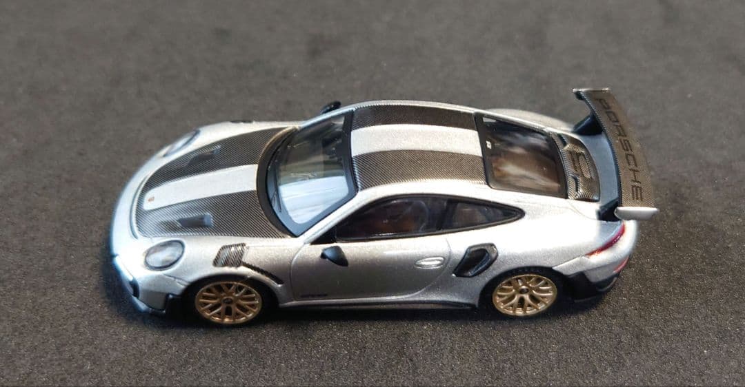 MINI GT Porsche 911 GT2 RS 2台セット