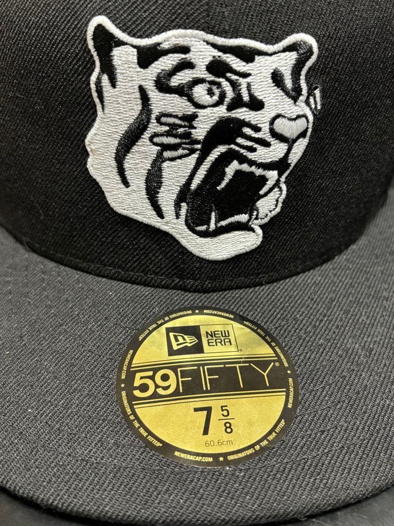 阪神タイガース キャップ 帽子 虎ロゴ ニューエラ 59FIFTY 60.6cm