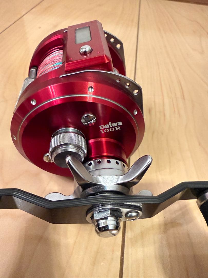 Daiwa ダイワ　50周年Anniversary ミリオネア　ICV 100R