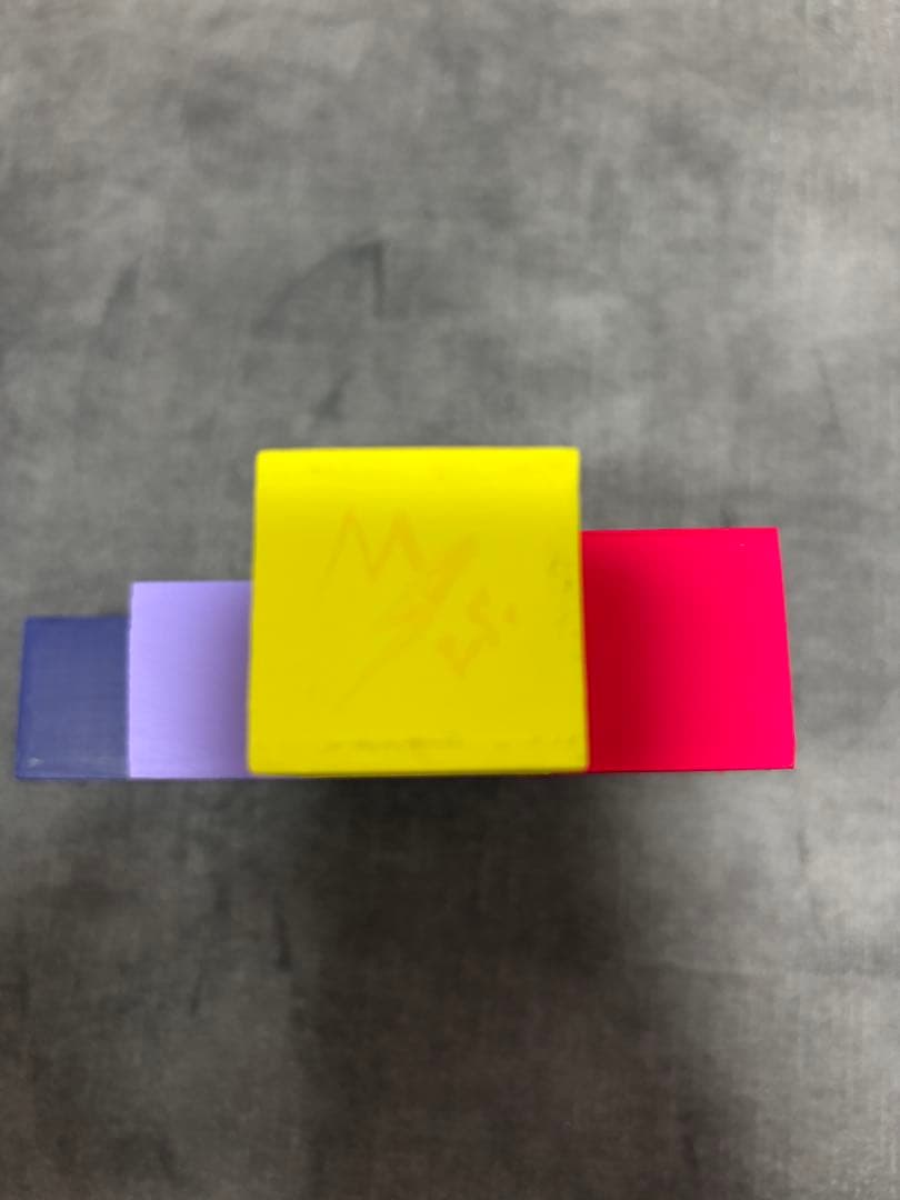 makersspace studio ミニピクセル　オブジェ　Pixel-9M