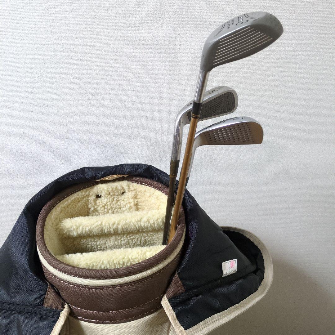 初心者用クラブとボール付き　プーさんキャディーバック