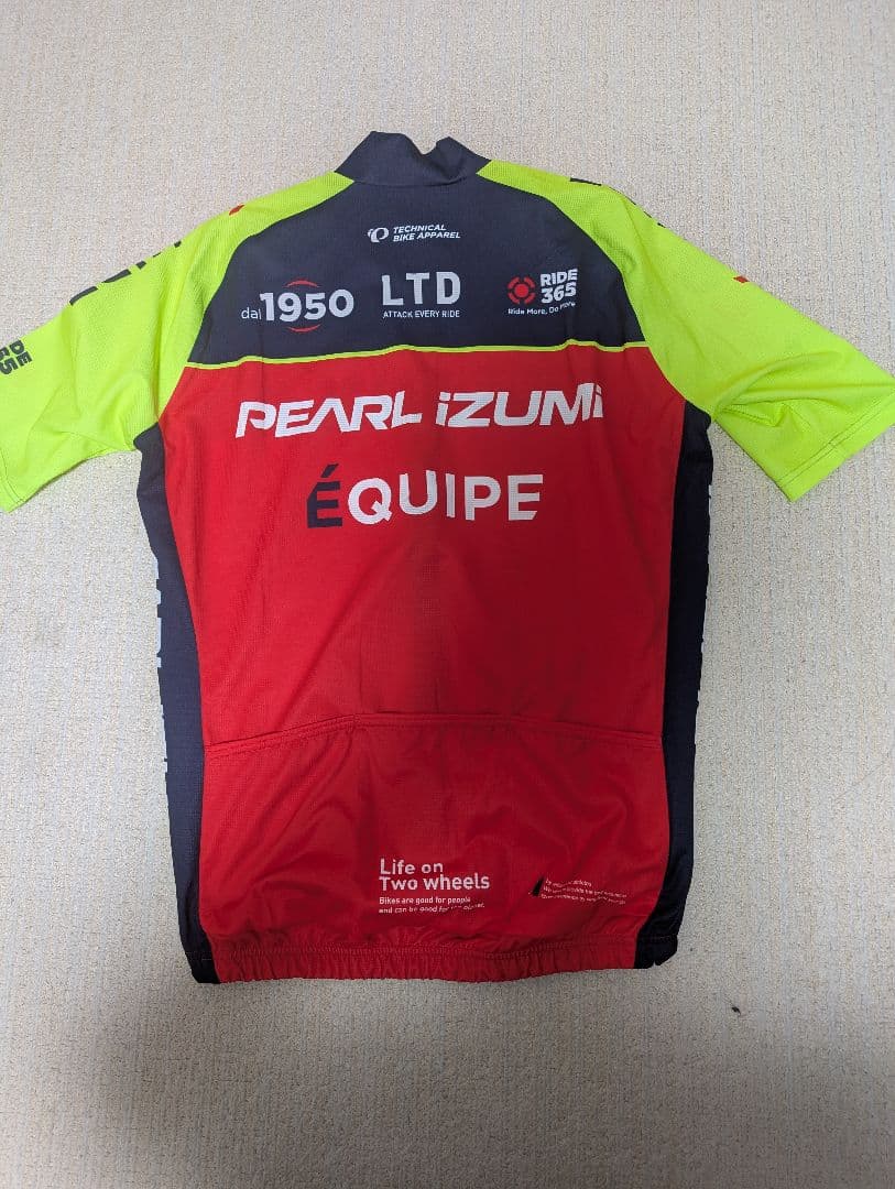 PEARL IZUMI コンフォート　サイクルジャージ