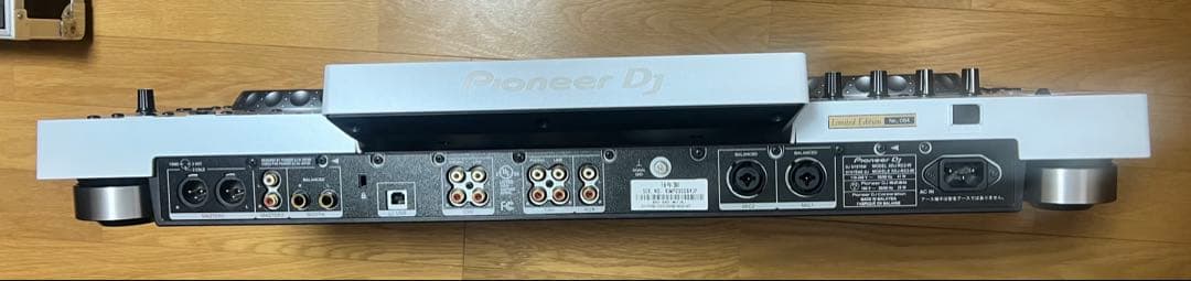 Pioneer XDJ-RX2 Limited ホワイト美品ハードケース付き