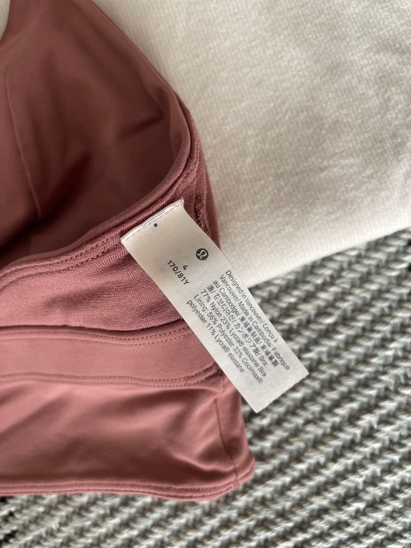 Lululemon ヨガ／ピラティス トップス 3点セット（Size 4）