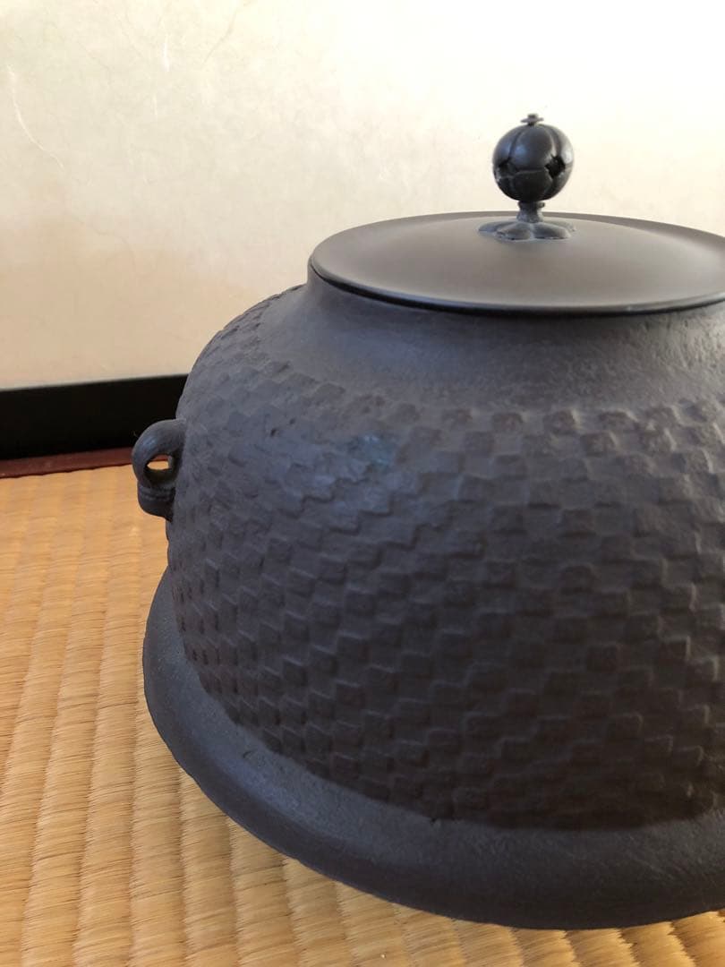真形釜　初代　畠春斎氏作　共箱入