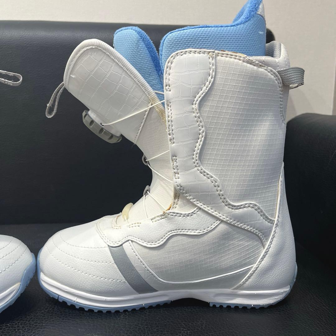 a()　BURTON 女性用24cmスノーボードブーツ