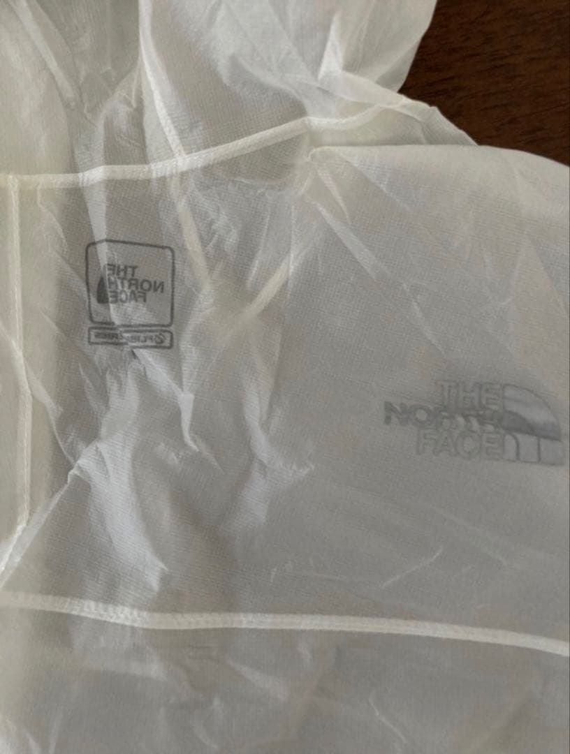 THE NORTH FACE ホワイトウィンドブレーカー