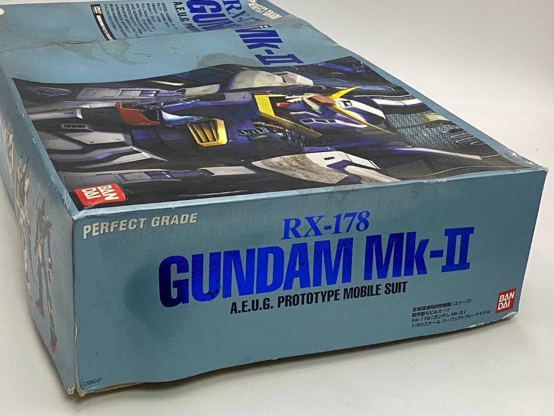 未組立 ガンダム プラモ RX-178 GUNDAM Mk-II PG 1/60