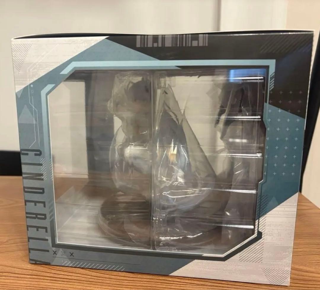 ニケ一番くじB賞　シンデレラ　フィギュア