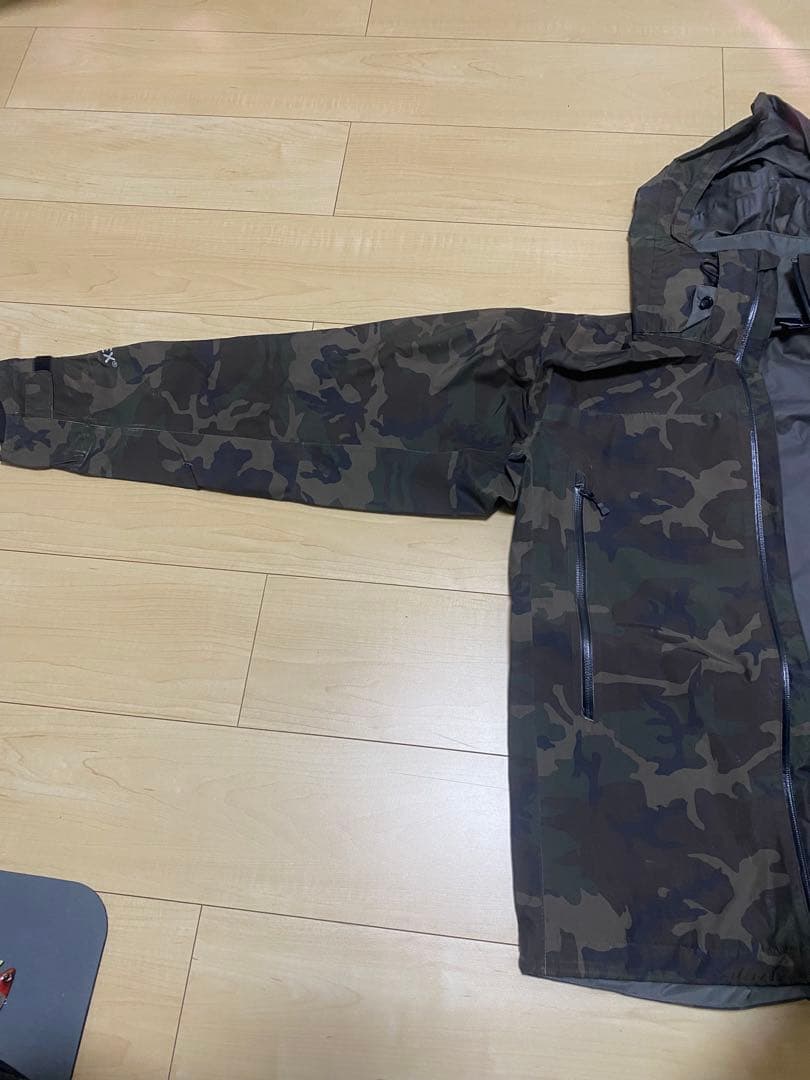 け*ん様 ダイワ　ゴアテックス　レインウェアDR-1908 サイズL 上のみ