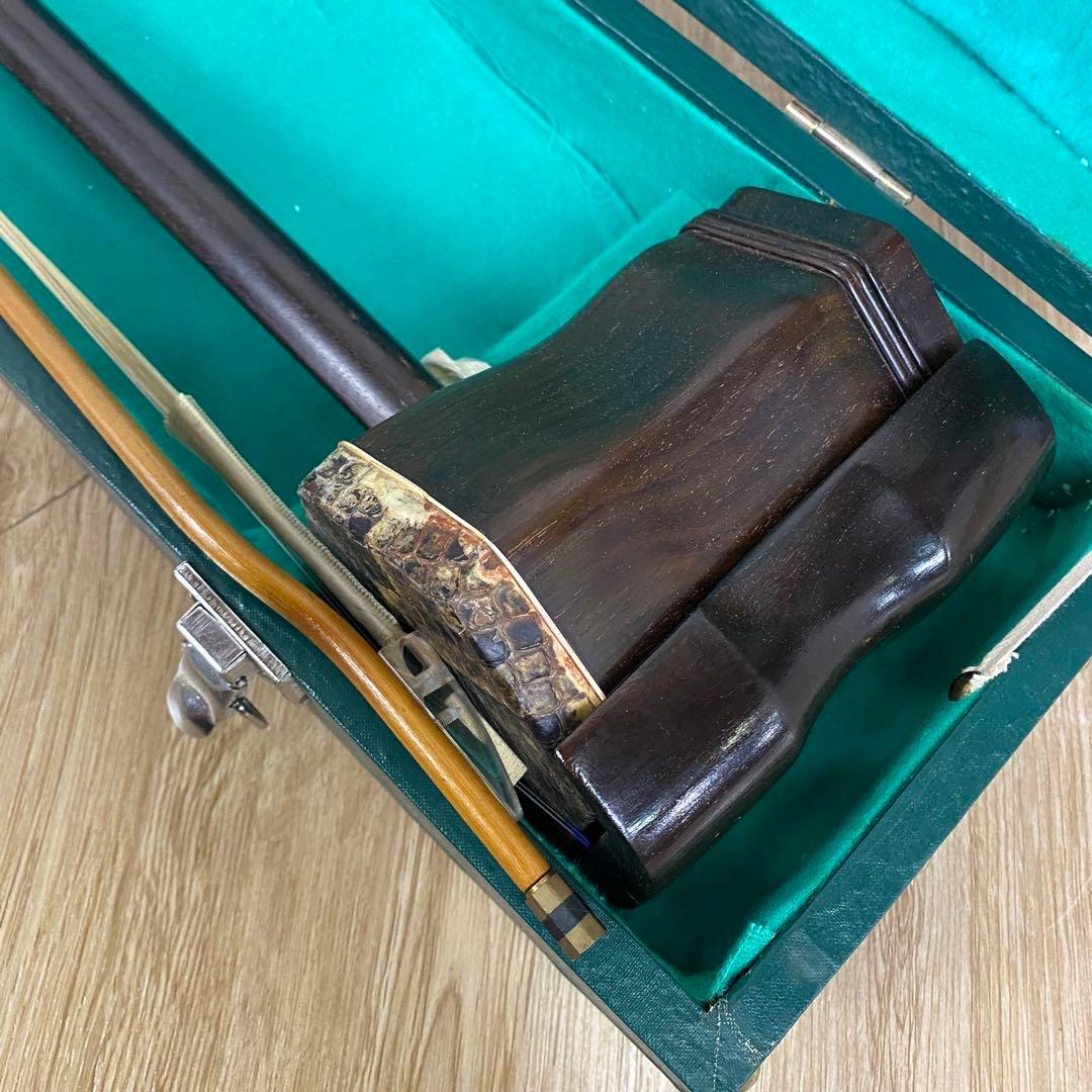 二胡 弦楽器 上海敦煌 弓 ハードケース付き