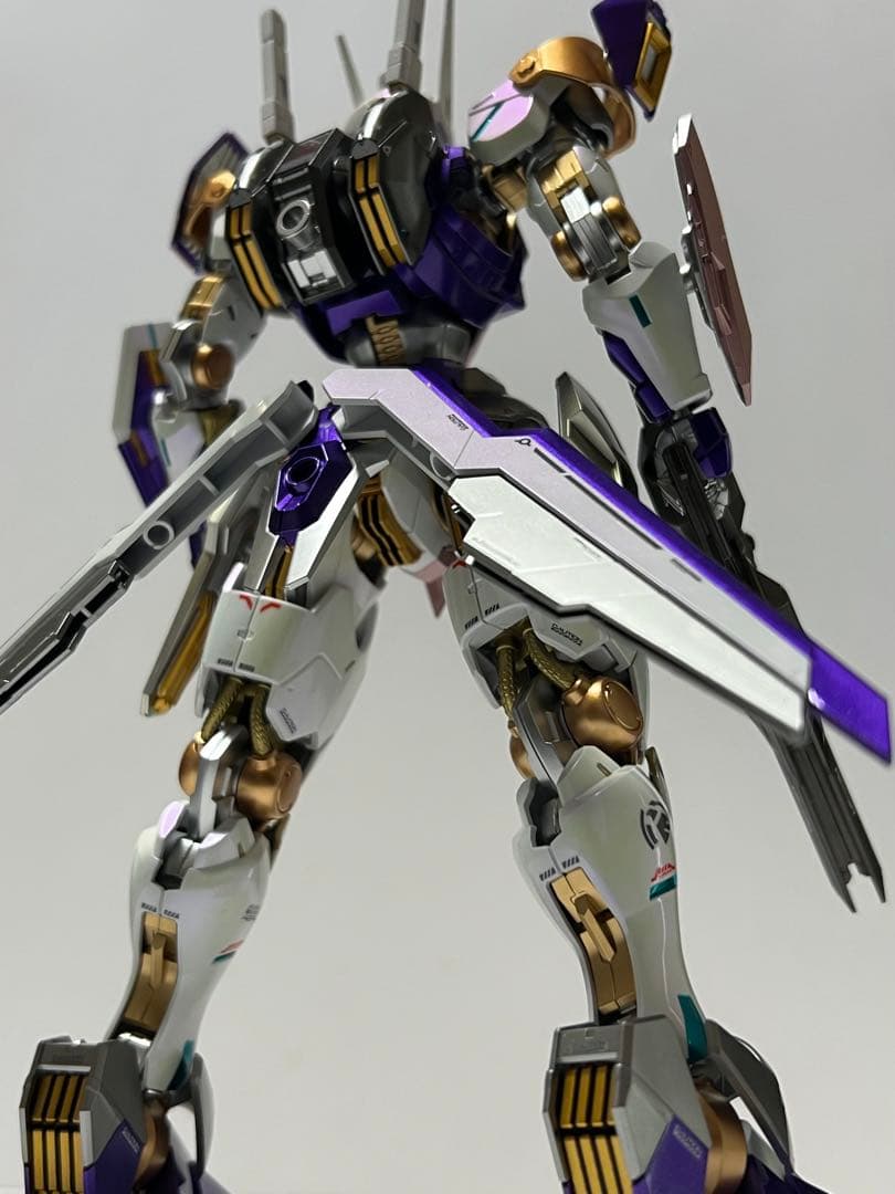 ガンプラ フルメカニクス 1/100 ガンダムエアリアル 塗装完成品