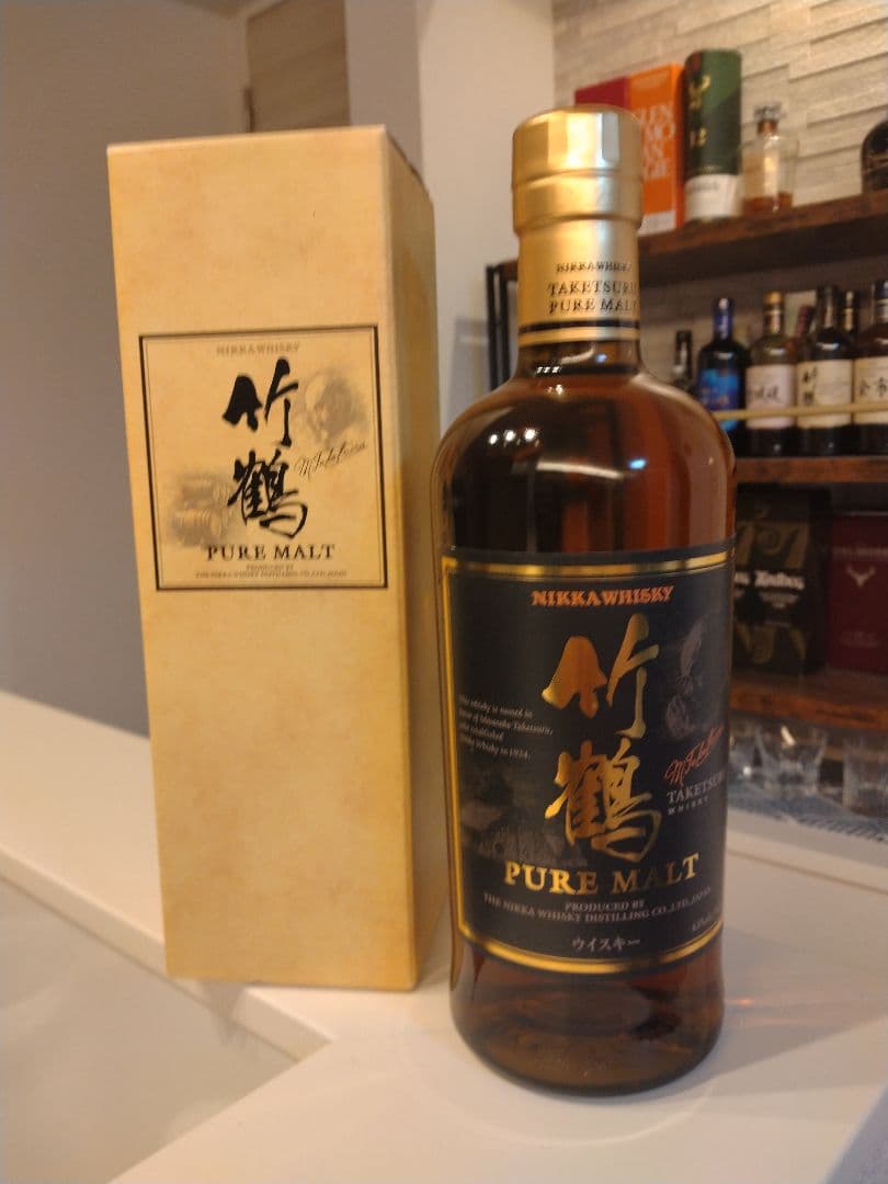 ニッカ 竹鶴 PURE MALT 700ml　旧ラベル