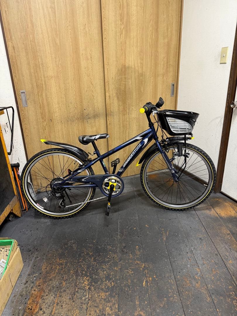 中古車　BRIDGESTONE クロスファイヤーJr　24インチ　7段変速　美品